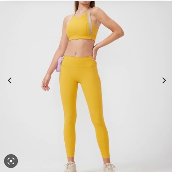 Outdoor Voices Other - Outdoor Voices Snack Set , leggings and crop tank in yellow
